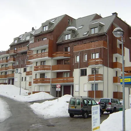 Apartment Cosy Au Pied Des Pistes, Pres Des Remontees Et Commerces - Fr-1-557a-34 La Ferriere (Isere)